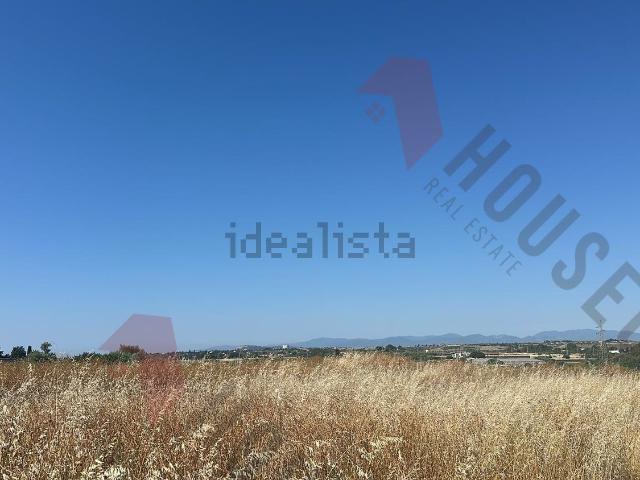 Terreno in vendita di 1600 m²