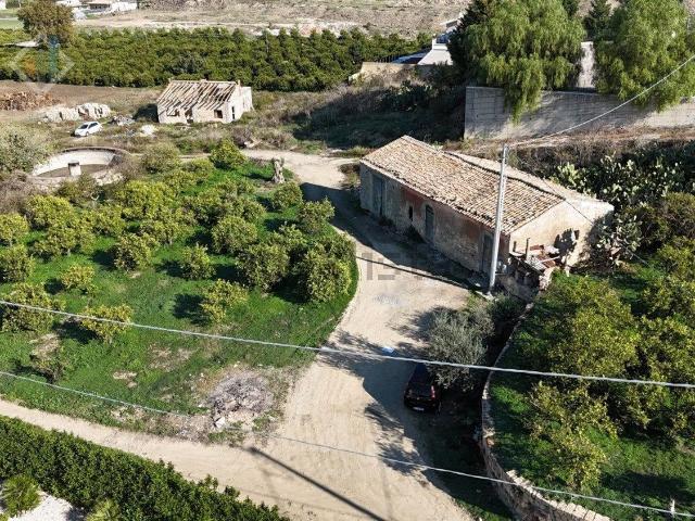 Terreno in vendita di 1634 m² in Contrada Santuzza