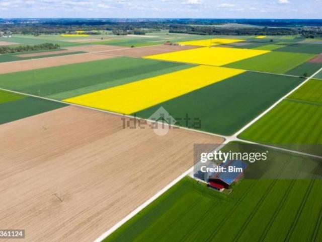 Terreno in vendita di 163500 m² in Via Argine Sinistra del Parma, 113