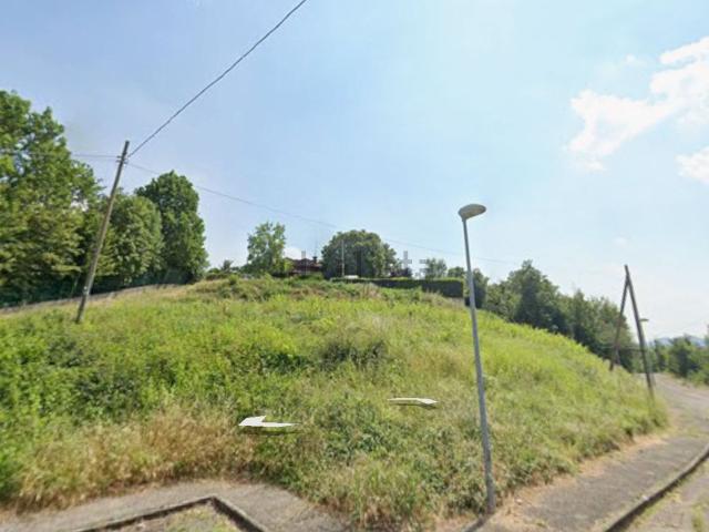 Terreno in vendita di 1770 m² in Via dei Tigli