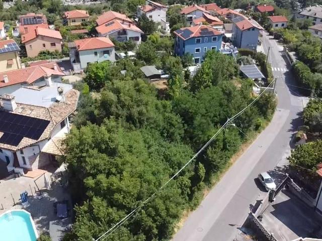Terreno in vendita di 1700 m² in Via di Santa Barbara