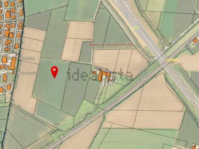 Terreno in vendita di 17318 m² in Via della Ferrovia