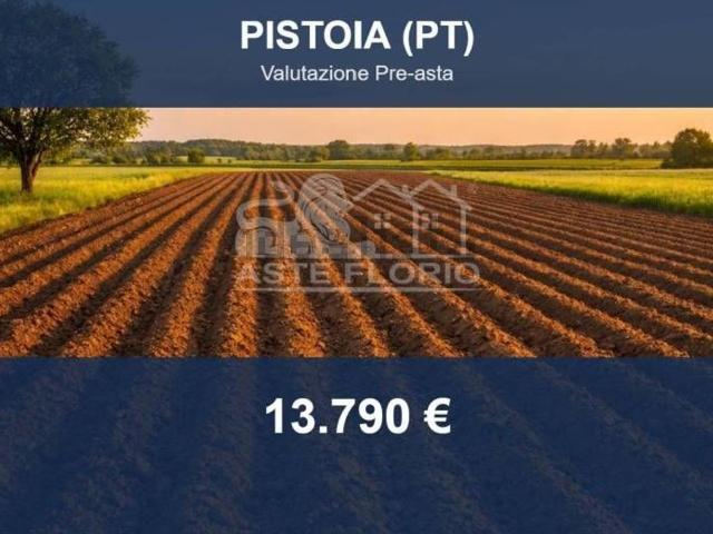 Terreno in vendita di 1840 m² in Via Tazzerina e Sardigna