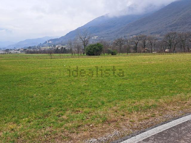 Terreno in vendita di 1880 m² in Via Preazzi di Sotto