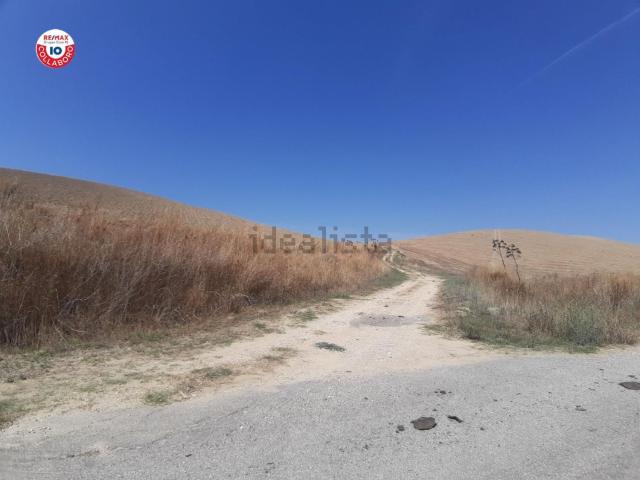 Terreno in vendita di 180000 m²