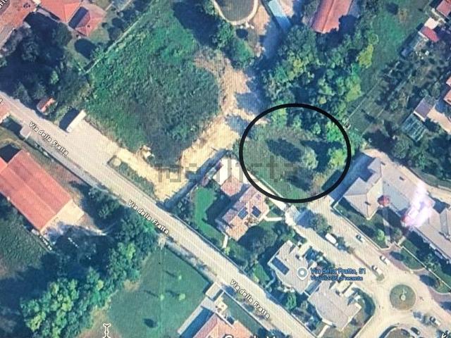 Terreno in vendita di 1820 m² in Via della Fratta, 51