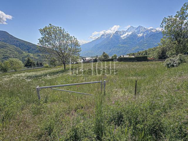 Terreno in vendita di 1836 m² in Frazione Seyssinod, 33