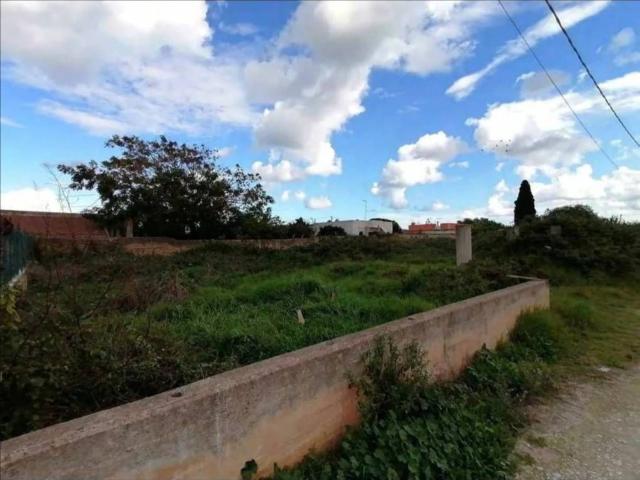 Terreno in vendita di 1960 m² in Via Paolo Impellizzeri
