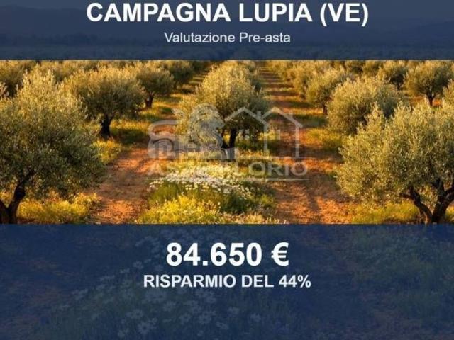 Terreno in vendita di 19650 m² in Via Isonzo
