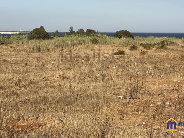 Terreno in vendita di 19825 m² in Contrada Cavarra