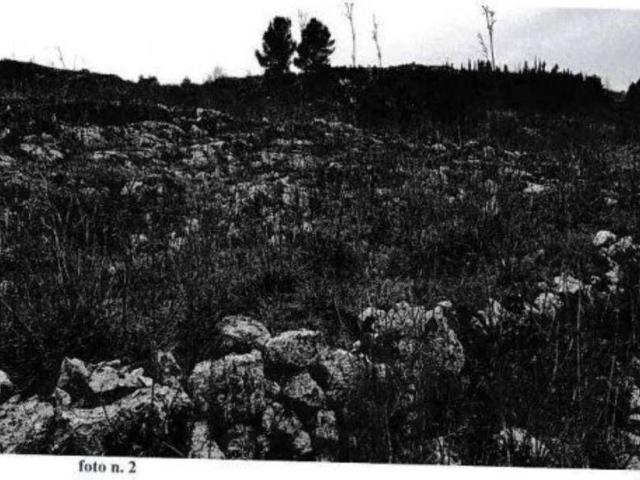 Terreno in vendita di 20690 m² in Contrada Sorce