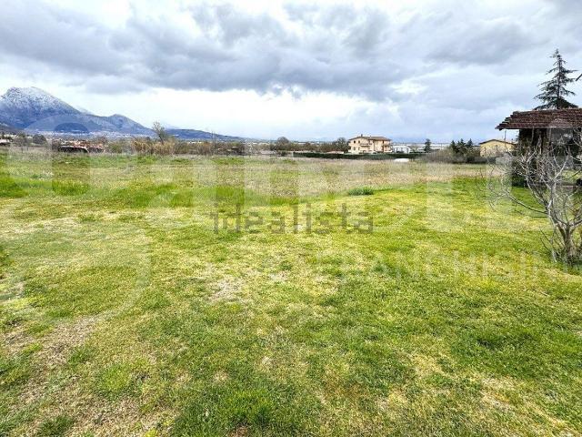 Terreno in vendita di 2090 m² in Via Francesco Palma