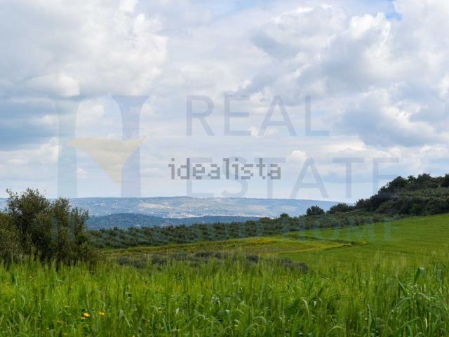 Terreno in vendita di 20000 m² in Via Tommaso Fazello, 228