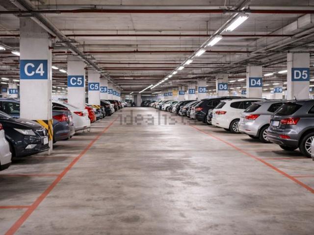 Terreno in vendita di 2000 m² in Via 25 aprile