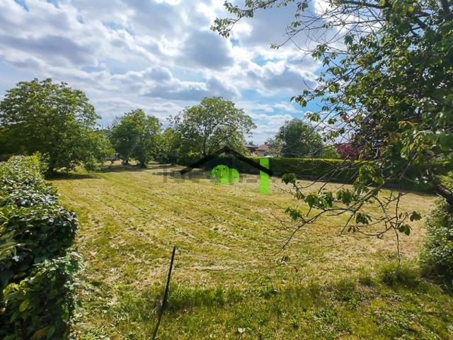 Terreno in vendita di 2000 m² in Via Risorgimento