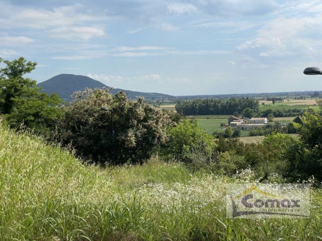 Terreno in vendita di 2000 m² in Via San Vito