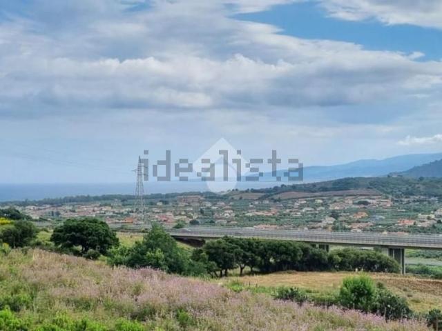 Terreno in vendita di 2000 m² in Viale Europa