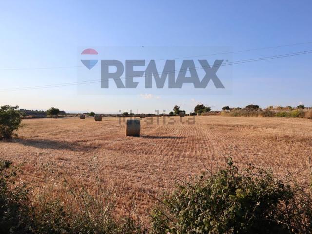 Terreno in vendita di 200 m² in Via Mosebbi
