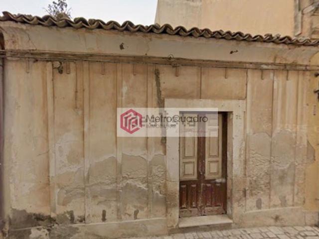 Terreno in vendita di 200 m² in Via Bari