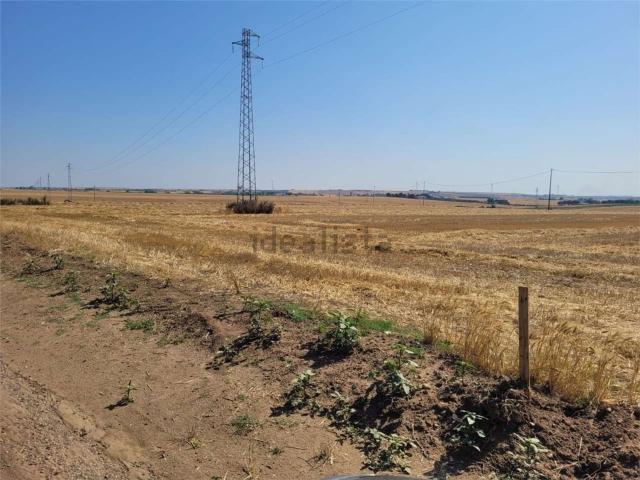 Terreno in vendita di 210000 m² in Strada Provinciale 89