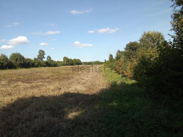 Terreno in vendita di 21000 m²