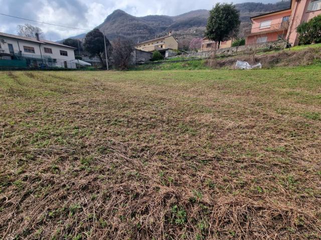 Terreno in vendita di 2264 m²