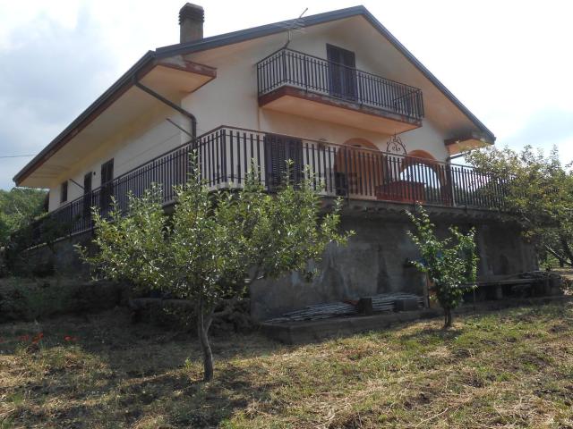 Terreno in vendita di 22000 m² in Contrada Principato Bosco