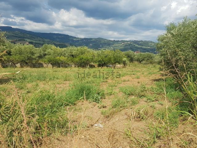 Terreno in vendita di 2210 m² in Via delle Terme