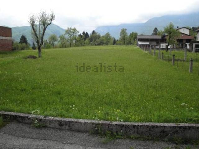 Terreno in vendita di 2230 m² in Via Alessandro Volta, 10
