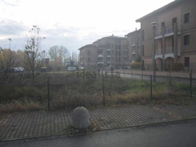 Terreno in vendita di 23854 m² in Via Roma