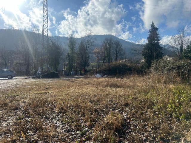 Terreno in vendita di 23000 m² in Via Pontaron