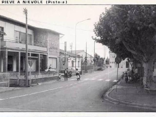 Terreno in vendita di 2470 m² in Viale giovanni mimbelli