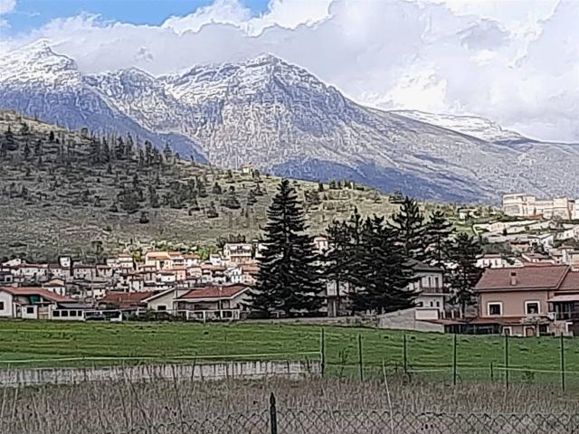 Terreno in vendita di 2480 m² in Via Aranoria