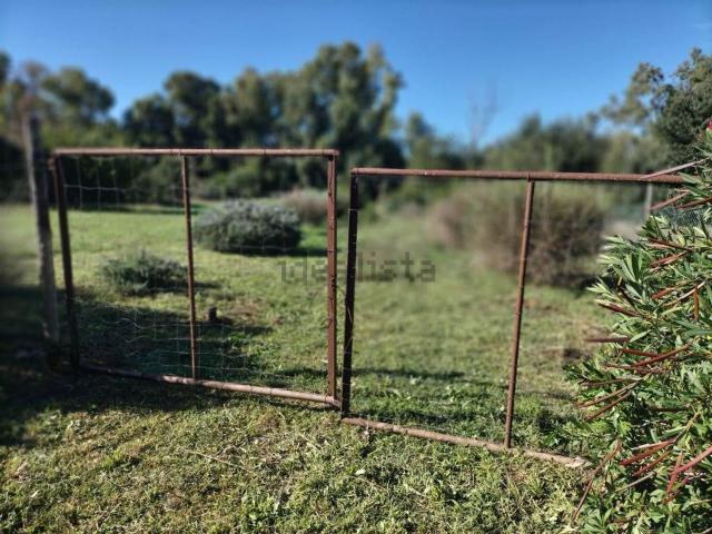 Terreno in vendita di 2500 m² in Via Dello Stagnone