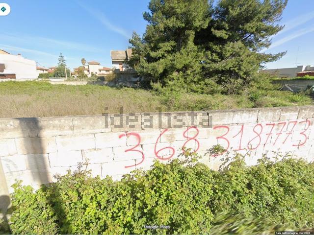 Terreno in vendita di 2500 m² in Via Dragamine