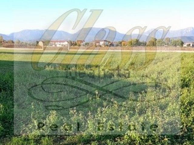 Terreno in vendita di 2510 m² in Via Nazionale, 100