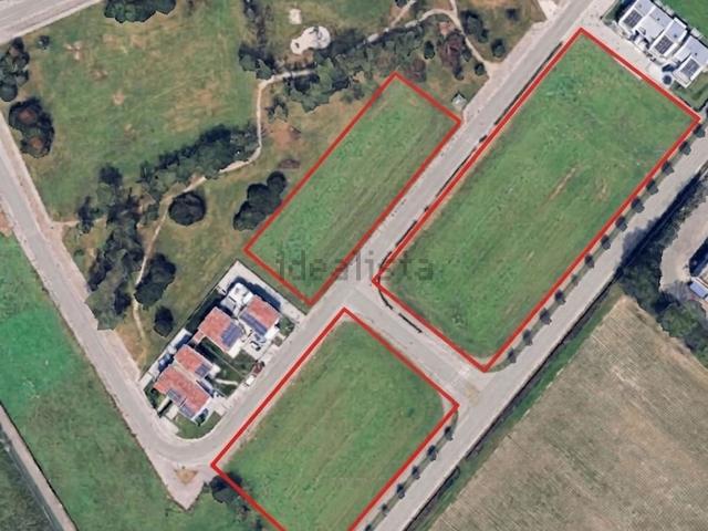 Terreno in vendita di 2524 m² in Via della Libertà
