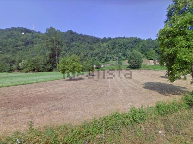Terreno in vendita di 2649 m² in Via nazionale