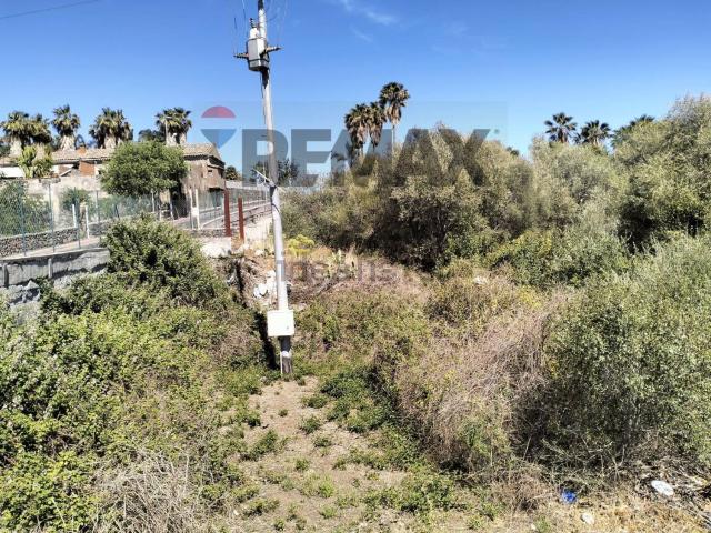 Terreno in vendita di 2600 m² in Strada Raccomandata