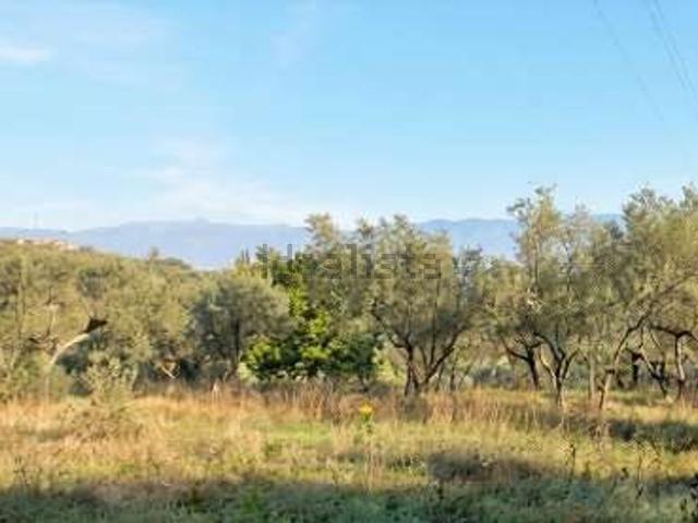 Terreno in vendita di 26093 m² in Via Fissa o Madonnone