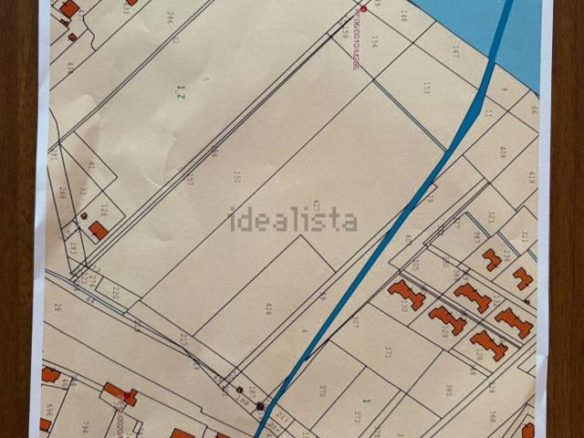 Terreno in vendita di 27325 m² in Via del Mare