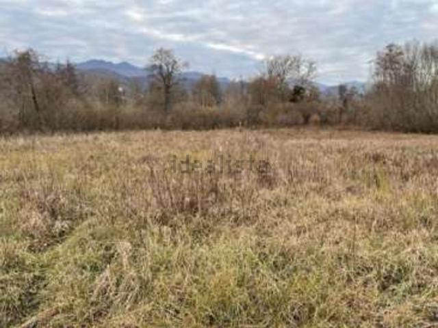 Terreno in vendita di 2860 m² in Via Col San Martino