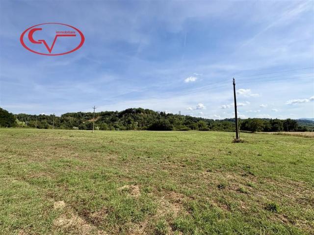 Terreno in vendita di 28013 m² in Via delle Carpognane