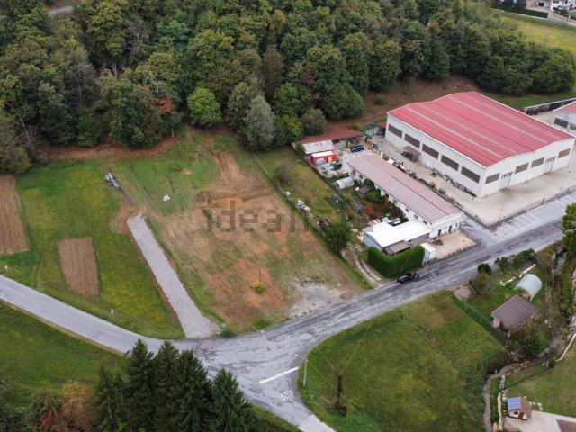 Terreno in vendita di 2950 m² in Via San Giuseppe