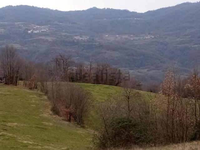 Terreno in vendita di 2994 m² in Via Faggiana