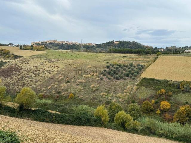 Terreno in vendita di 30000 m² in Contrada Cantagallo