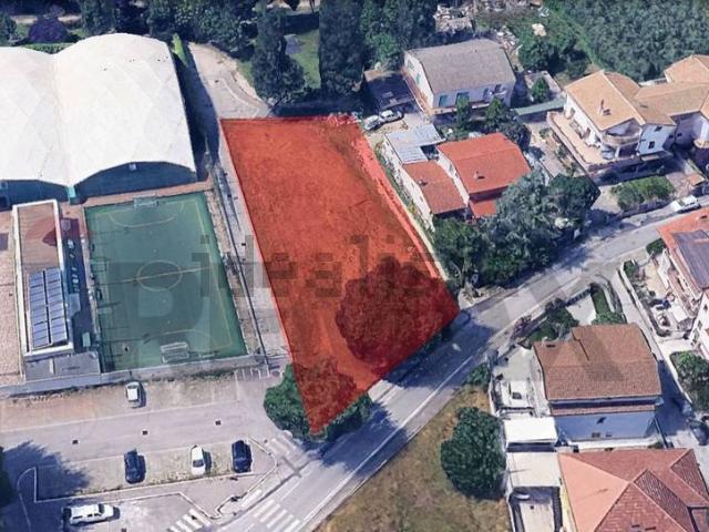 Terreno in vendita di 3000 m² in Strada Prati, 61