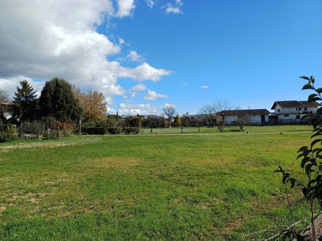Terreno in vendita di 3000 m² in Via Osteria della Fontana Prato Sereno, 24