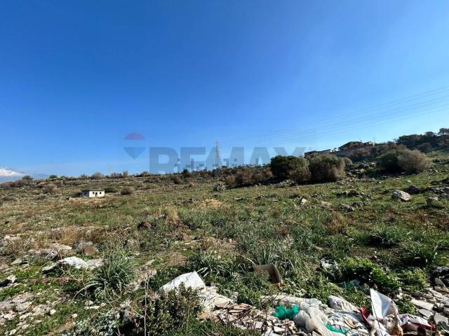 Terreno in vendita di 300 m² in Via Scala Vecchia