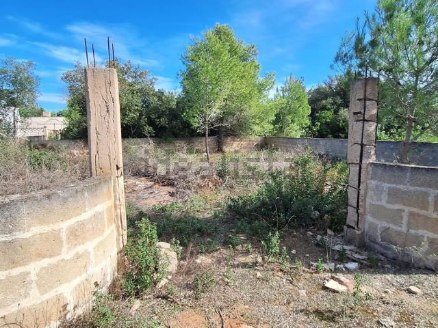 Terreno in vendita di 323 m² in Via Isole Egadi